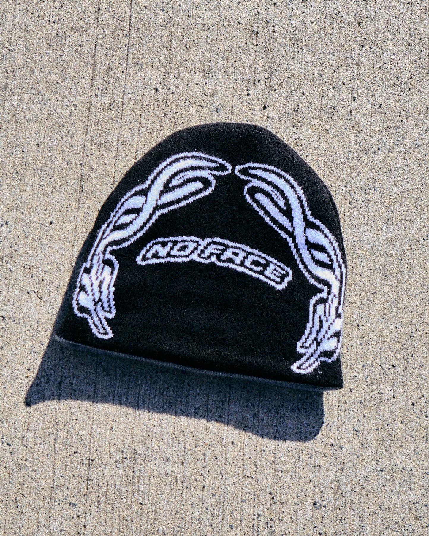 REVERSIBLE BEANIE BLACK & GREY