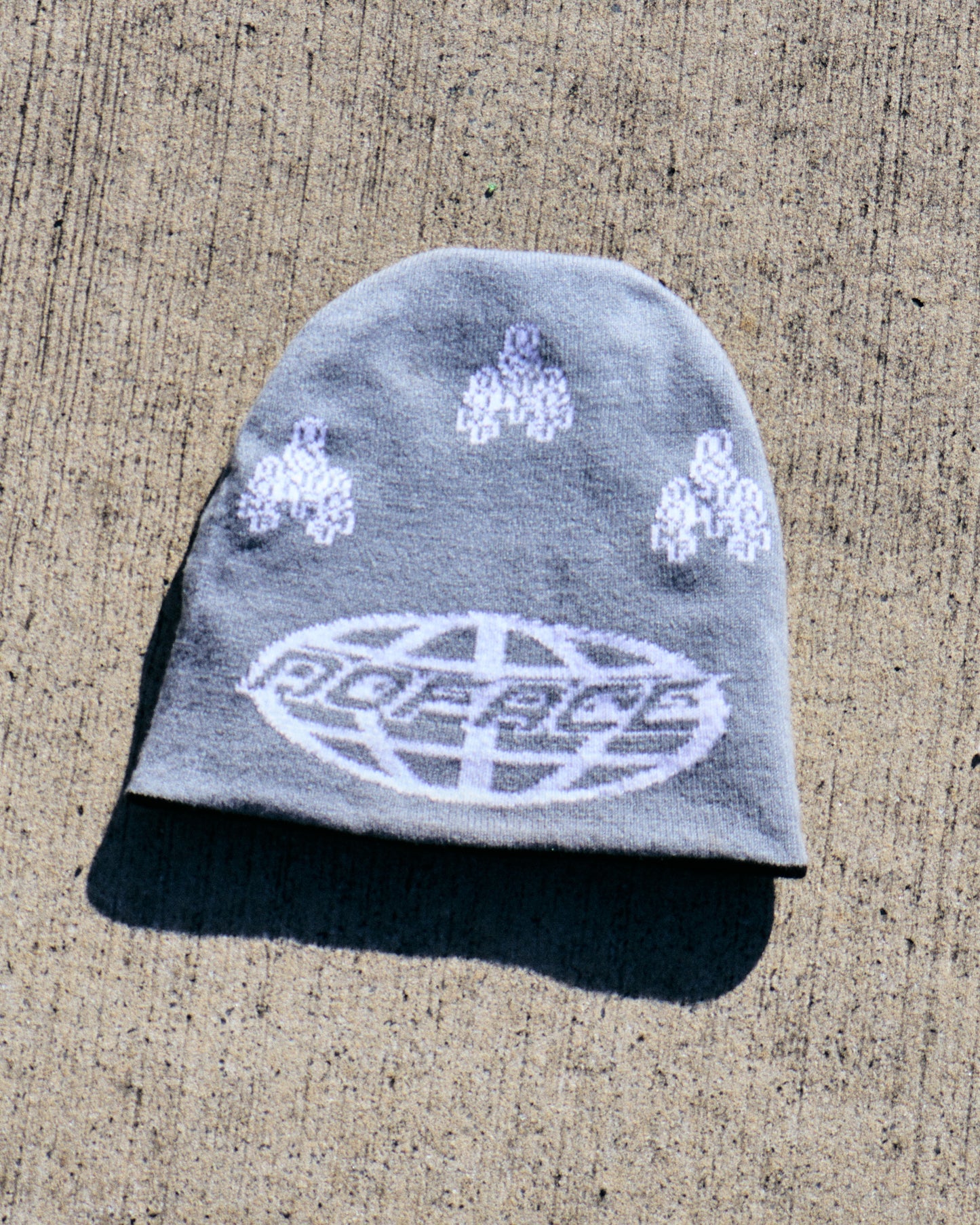 REVERSIBLE BEANIE BLACK & GREY