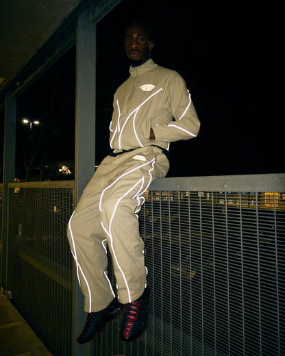 BEIGE REFLECTIVE JACKET - NO FACE